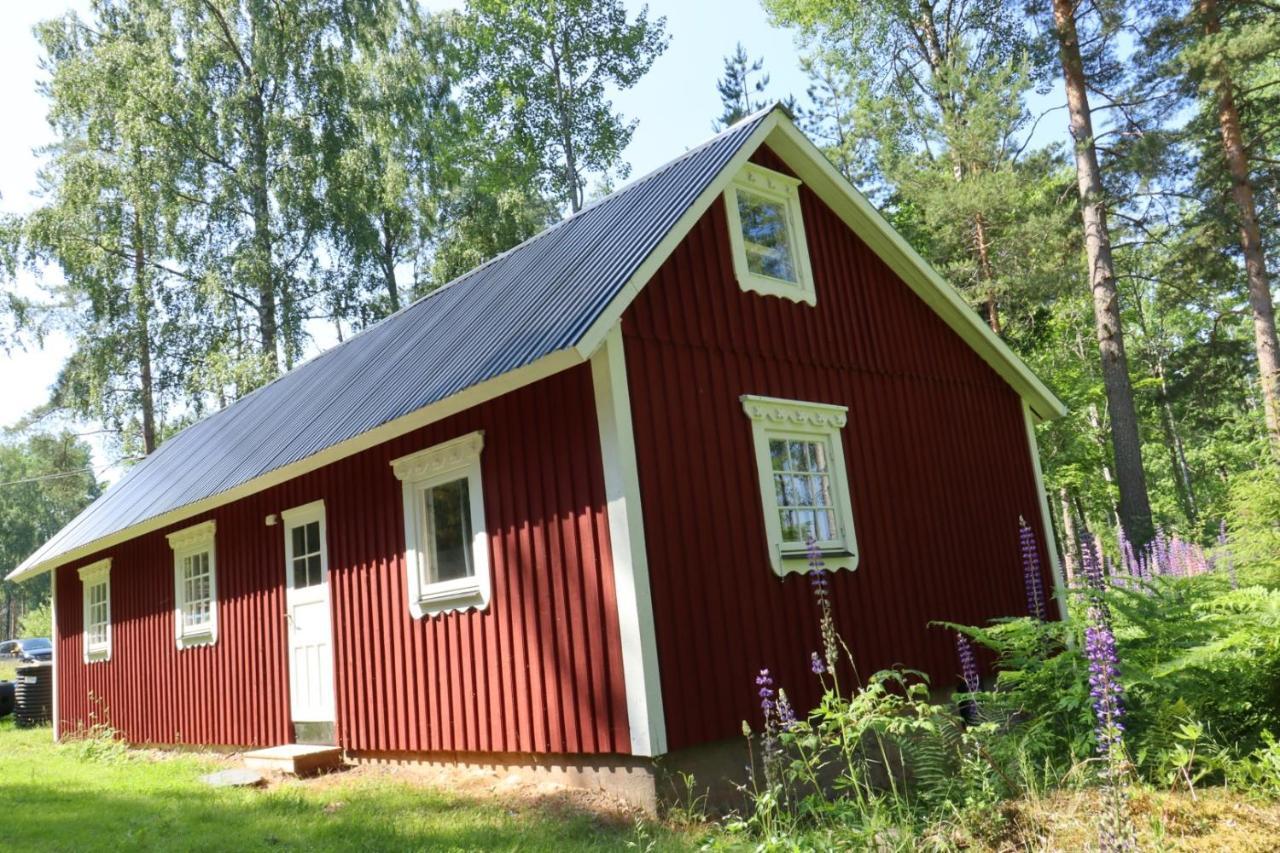 Davids Stuga Klassbol Exterior photo